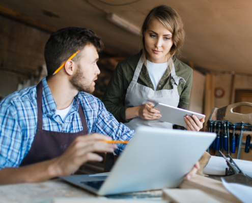 Der Einsatz von digitalen Werkzeugen im Handwerk lohnt sich. Mit digitalen Technolöogien, sparen Sie Zeit und Ressourcen. Sie arbeiten effizienter. So bleibt mehr Zeit für Ihr Handwerk.