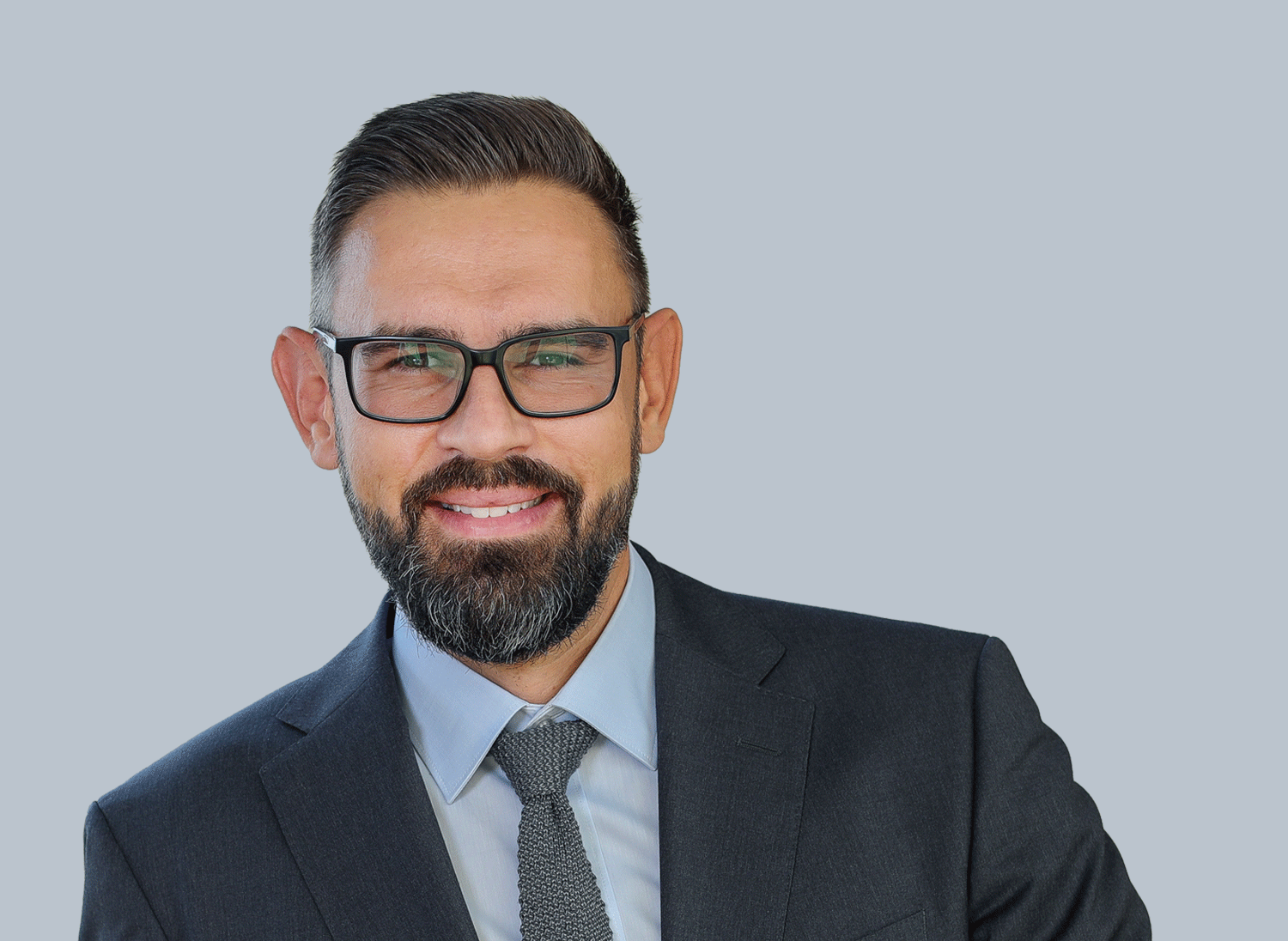 KI-TRAINER: Maxim Nesterov